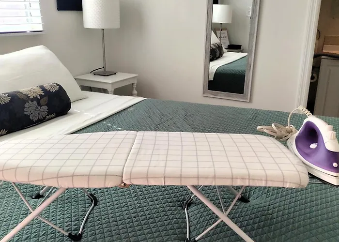 Loft Close To Downtown, Raymond James Stadium, Airport And Many More Places